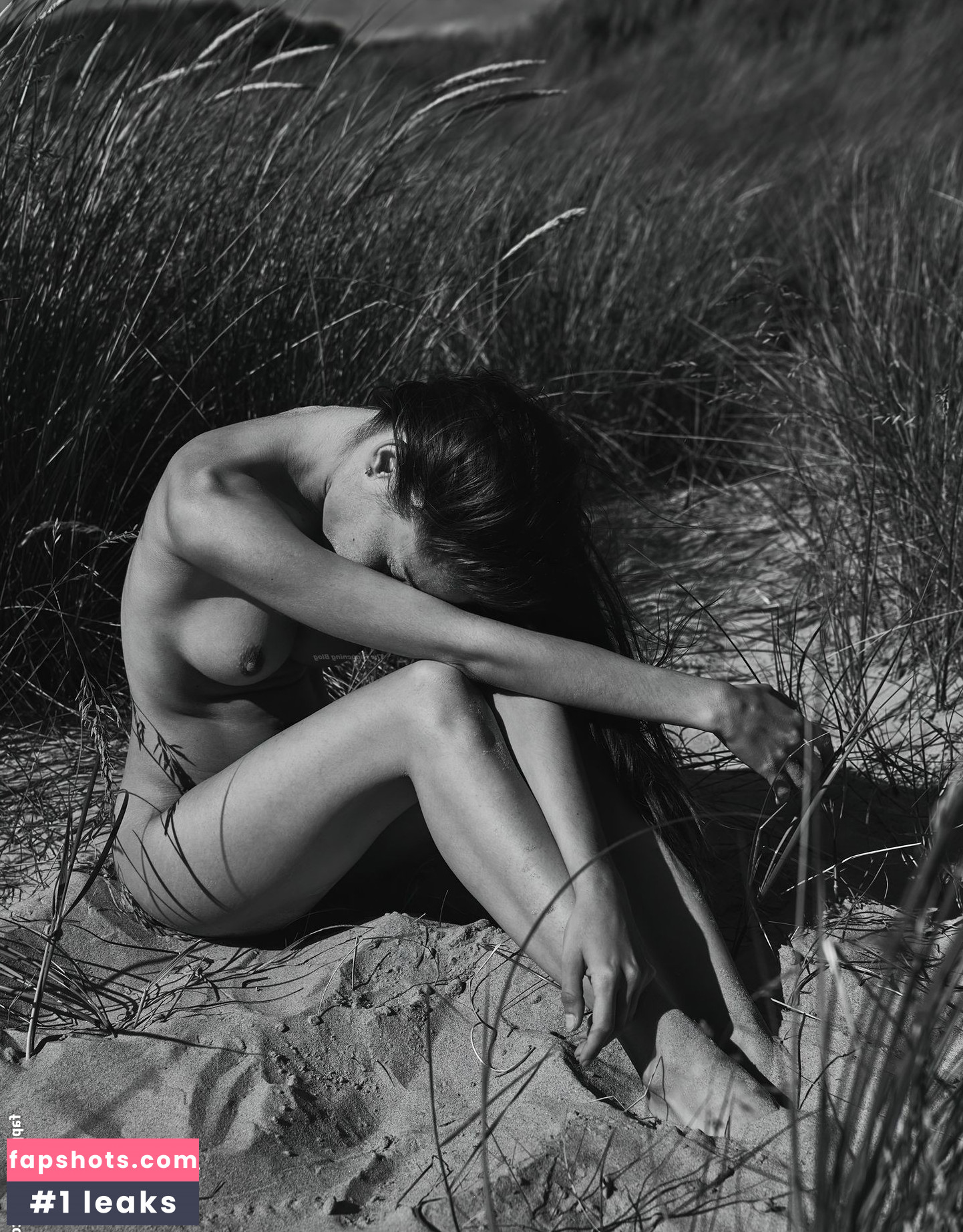 Rebecca Bagnol Filtración Desnuda OnlyFans Foto #832 - Fapshots