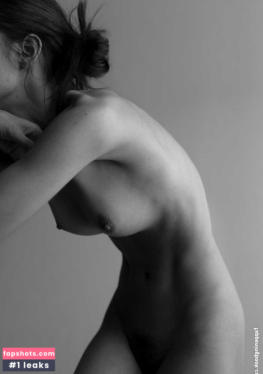 Rebecca Bagnol Filtración Desnuda OnlyFans Foto #966 - Fapshots