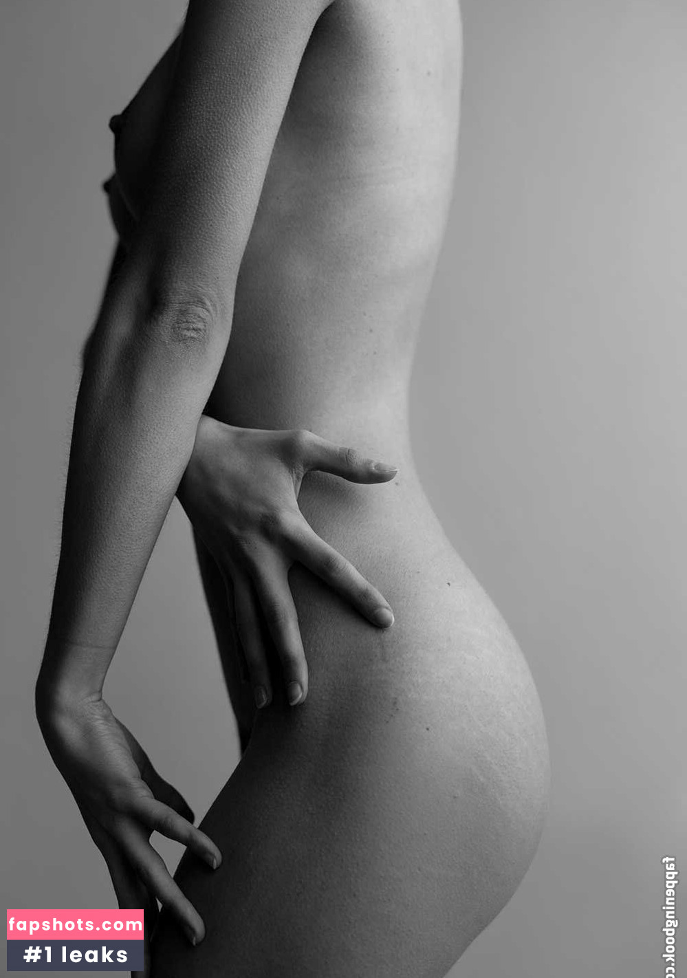 Rebecca Bagnol Filtración Desnuda OnlyFans Foto #973 - Fapshots