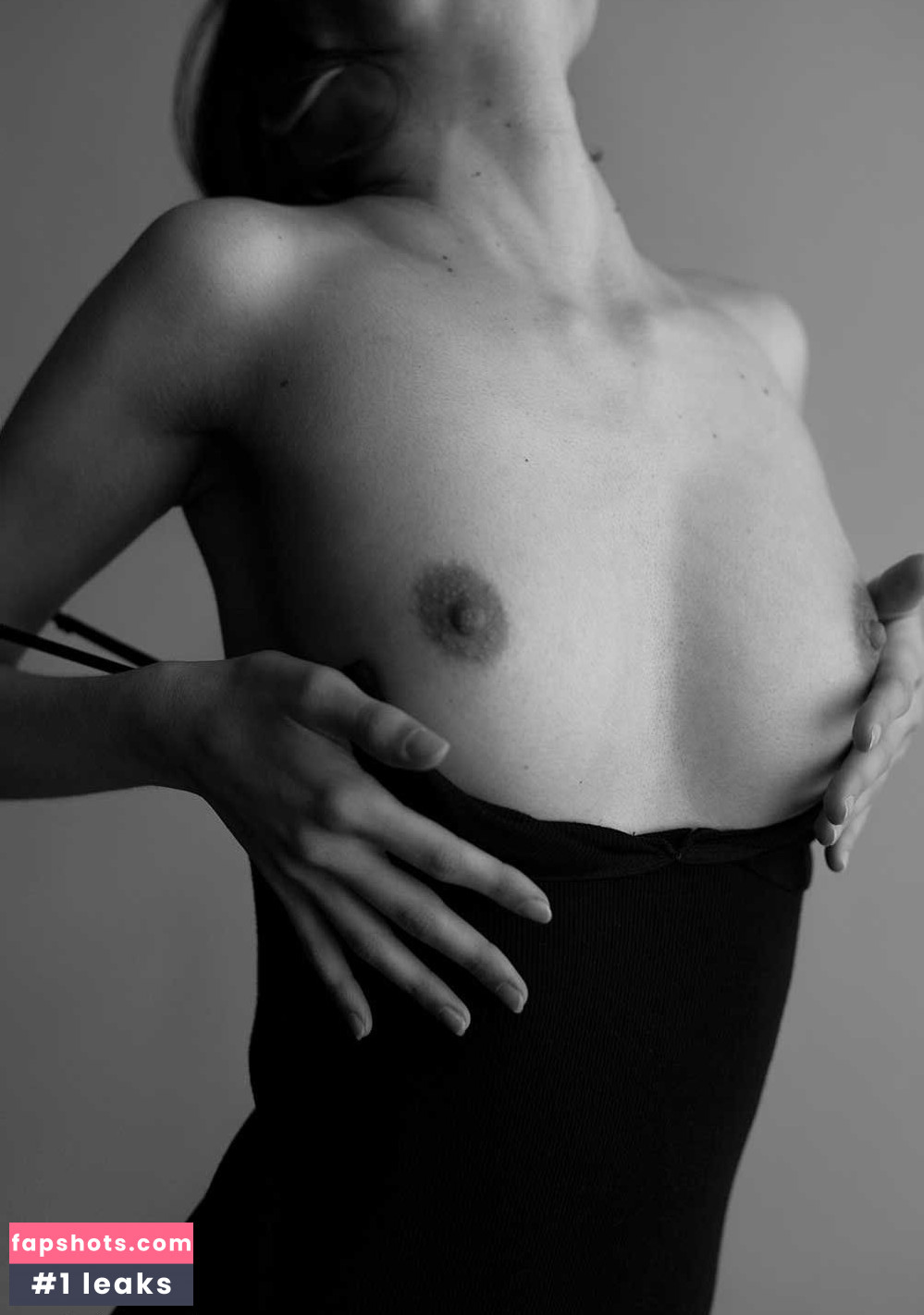 Rebecca Bagnol Filtración Desnuda OnlyFans Foto #980 - Fapshots