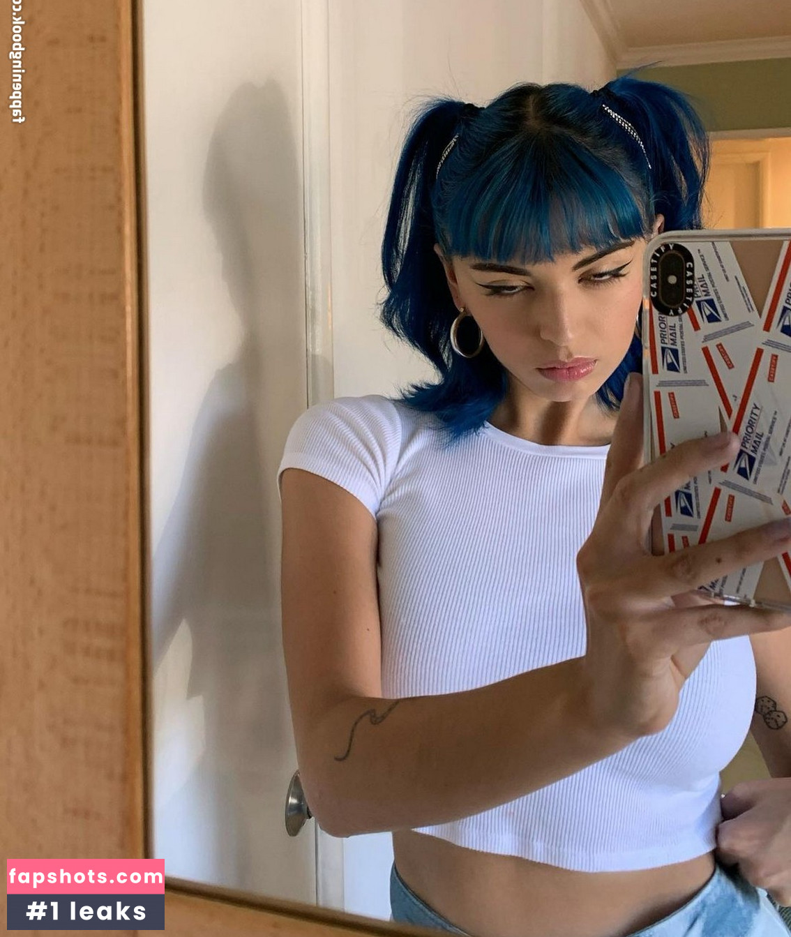 Rebecca Black gallery photo #149