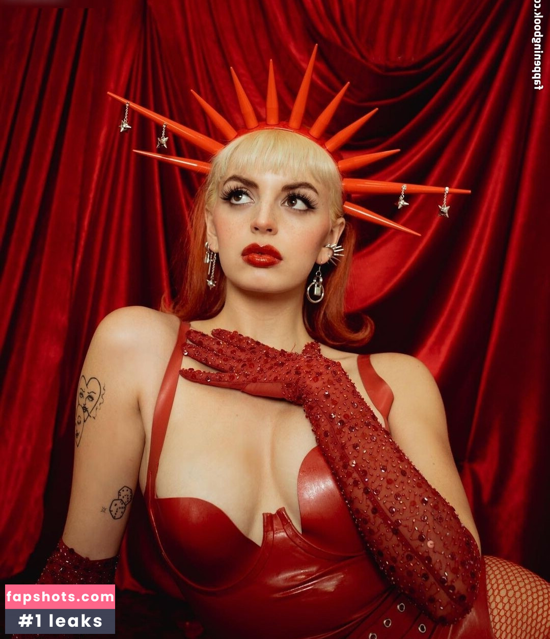 Rebecca Black gallery photo #39