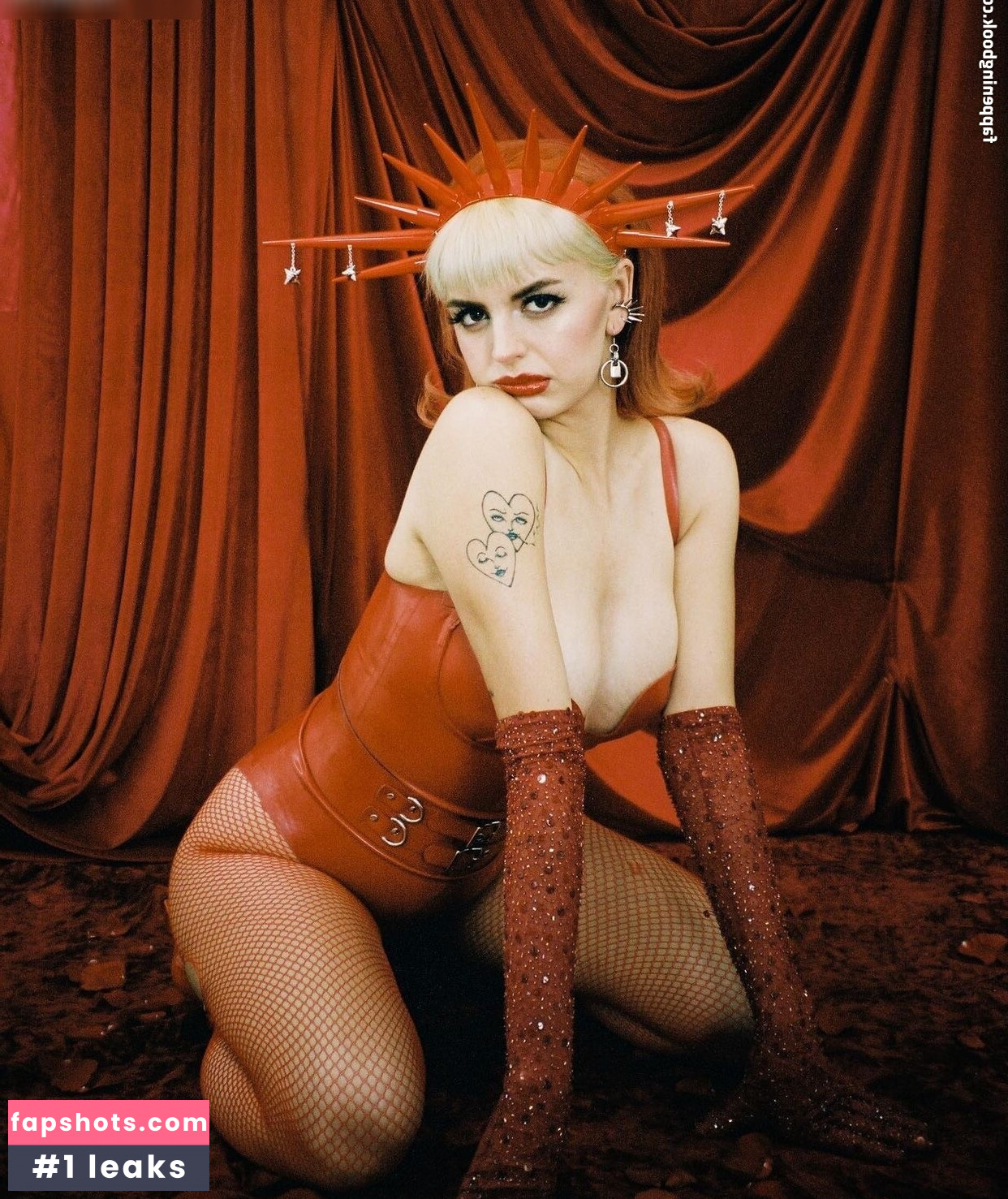 Rebecca Black gallery photo #40