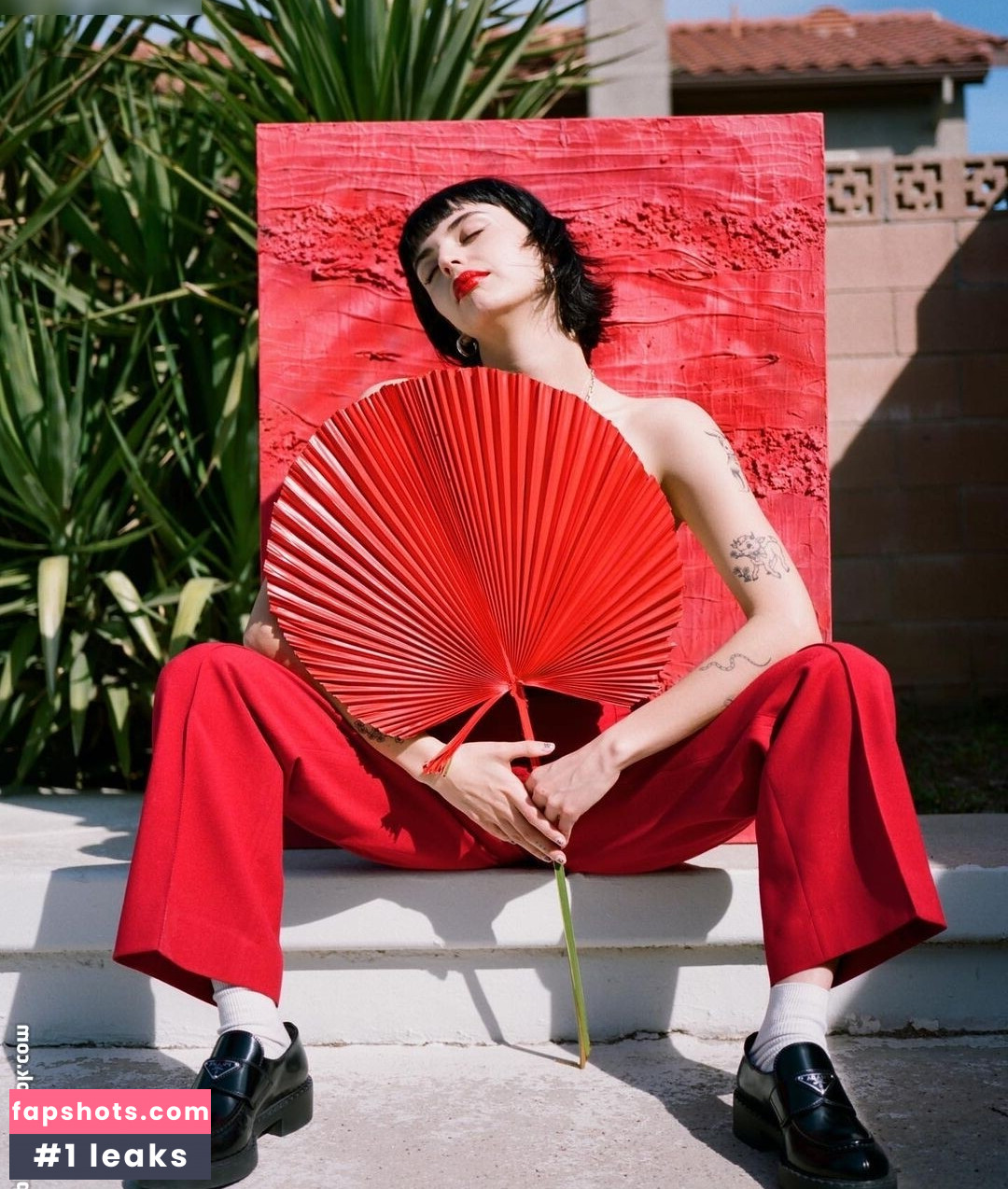 Rebecca Black gallery photo #45