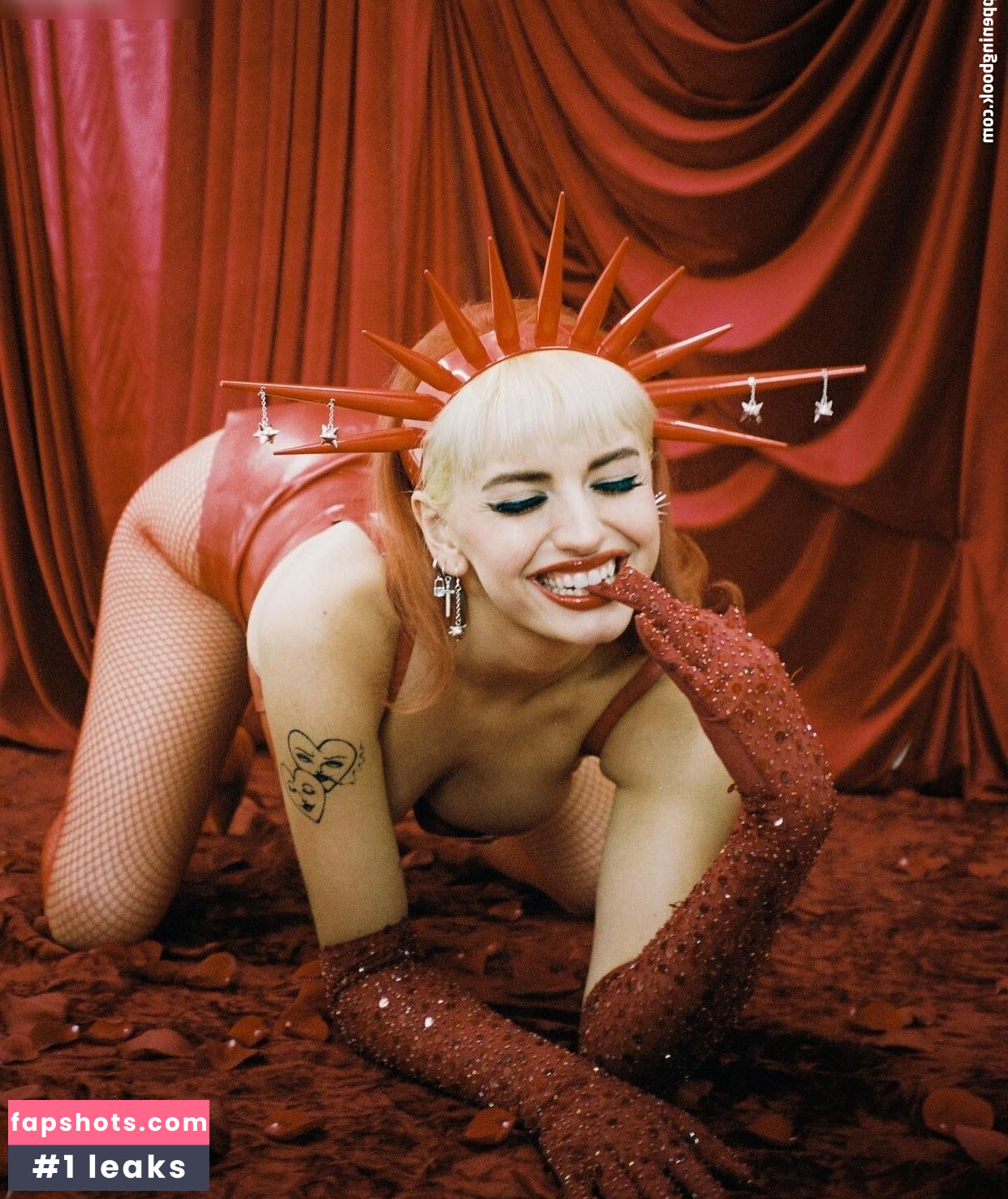 Rebecca Black gallery photo #52