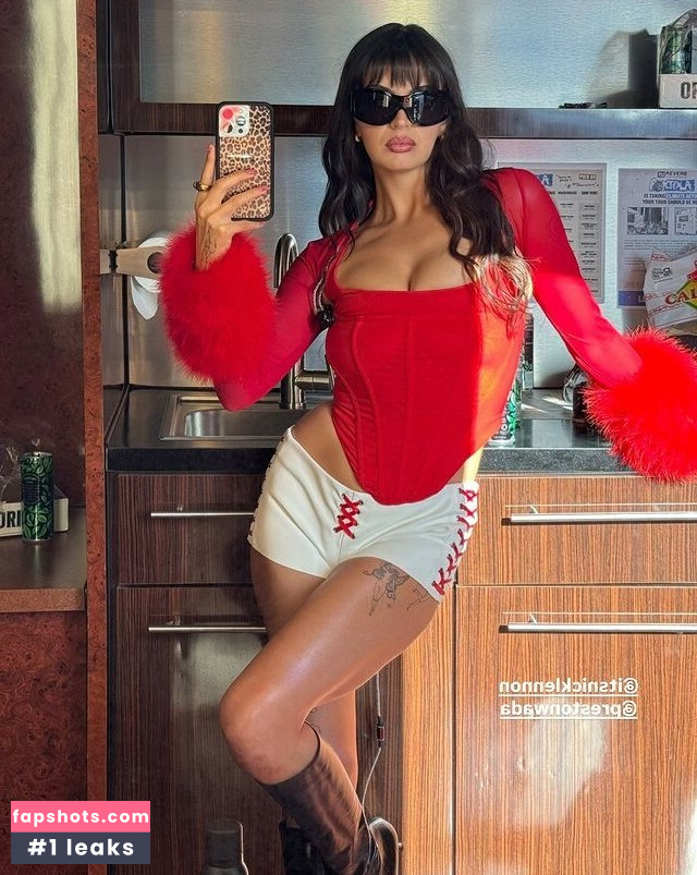 Rebecca Black gallery photo #58