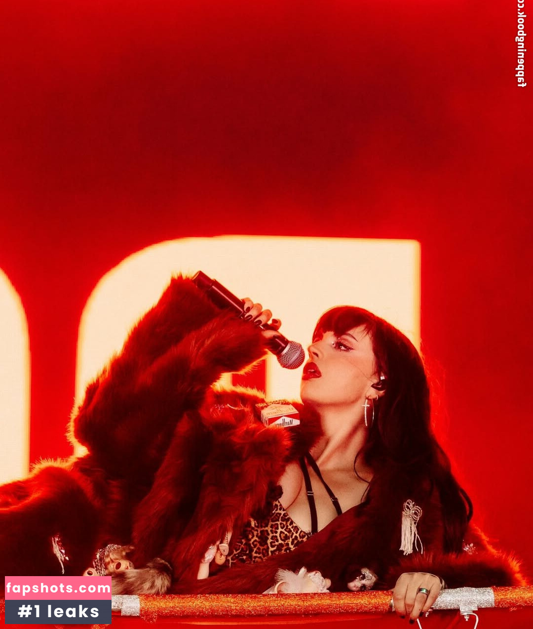 Rebecca Black gallery photo #7