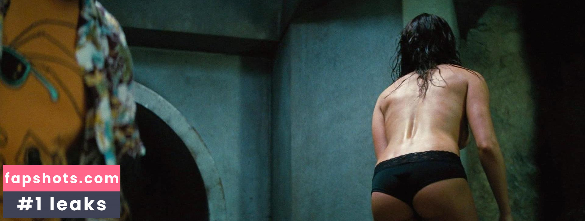 Rebecca Ferguson gallery photo #226