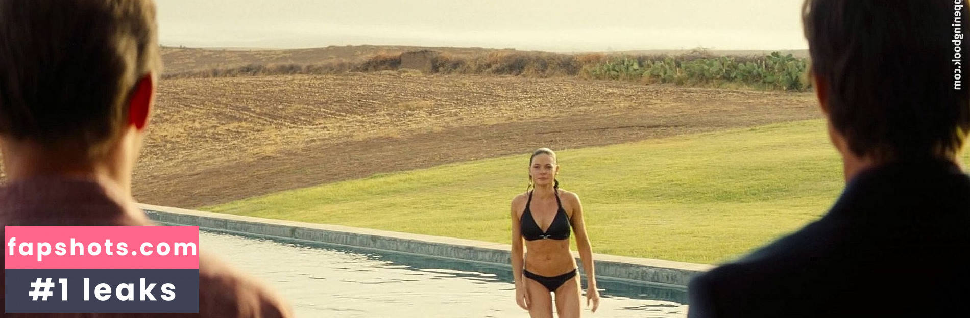 Rebecca Ferguson gallery photo #236