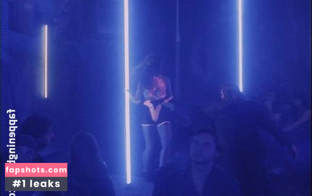 Rebecca Ferratti gallery photo #12