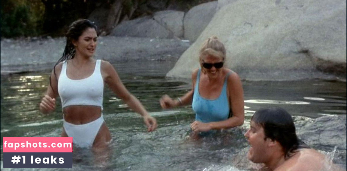 Rebecca Ferratti gallery photo #15