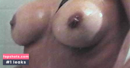 Rebecca Ferratti gallery photo #19