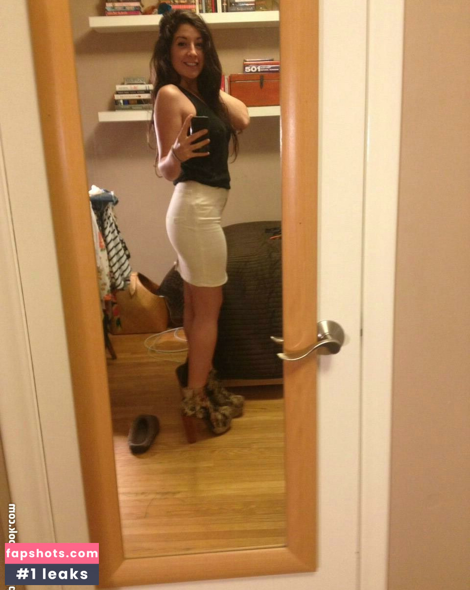 Rebecca Ford gallery photo #102