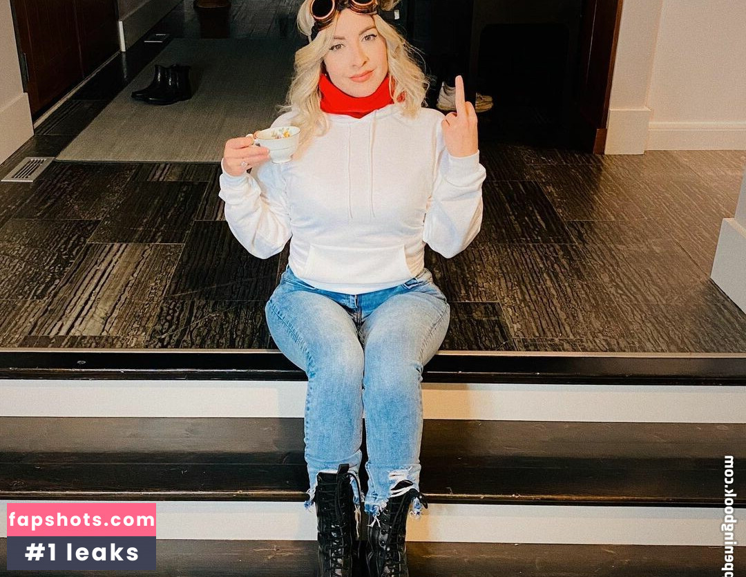 Rebecca Ford gallery photo #123