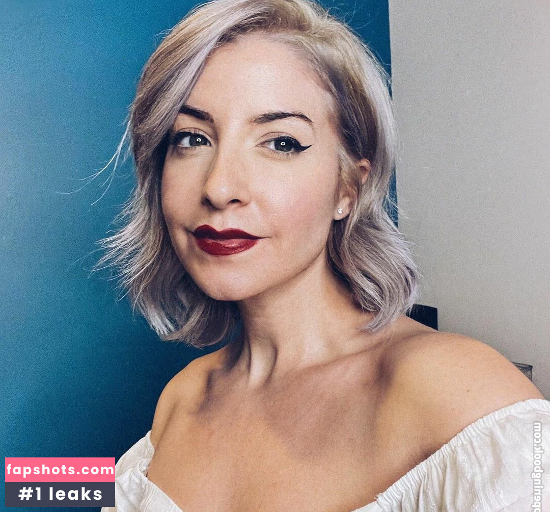 Rebecca Ford gallery photo #130