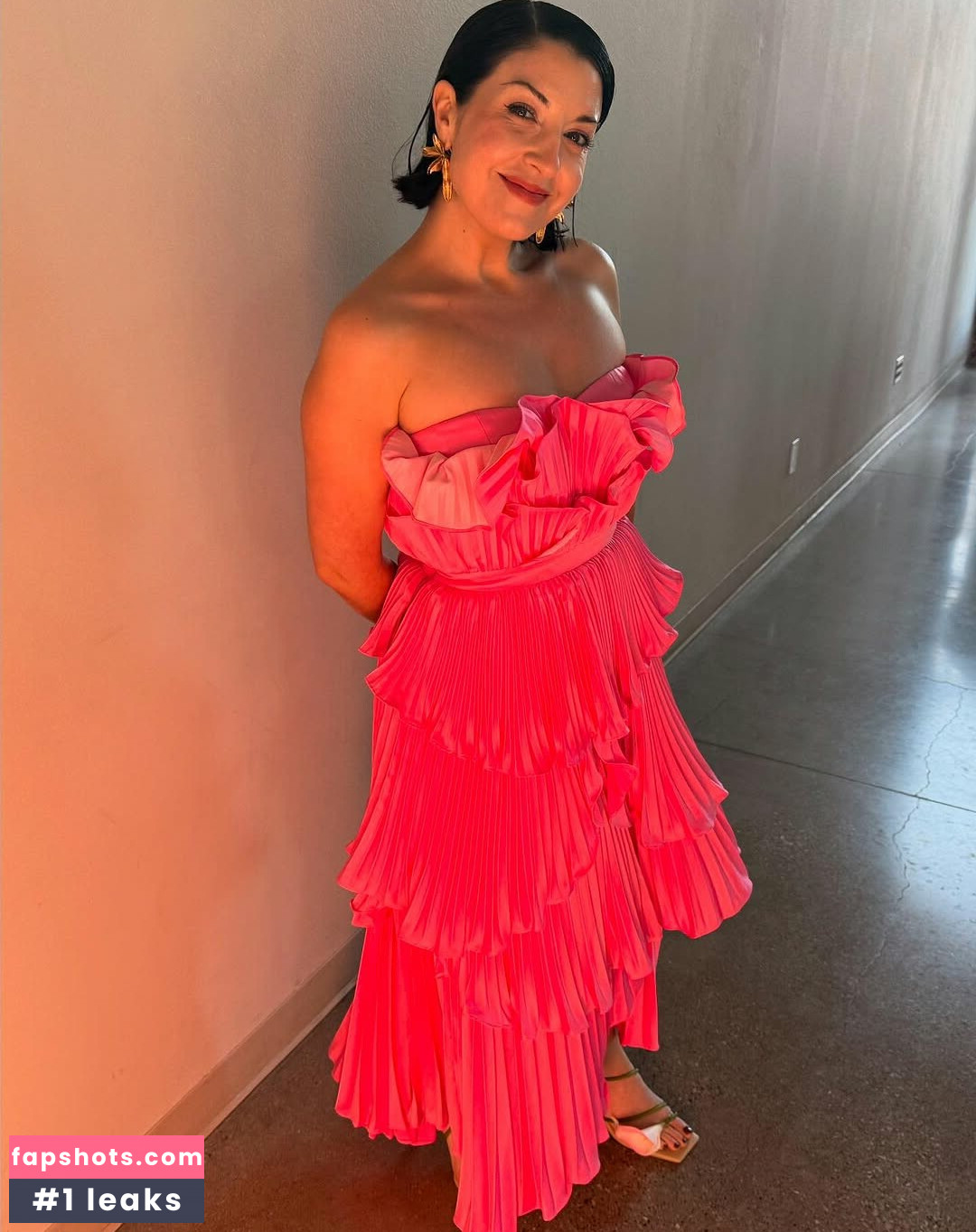 Rebecca Ford gallery photo #14