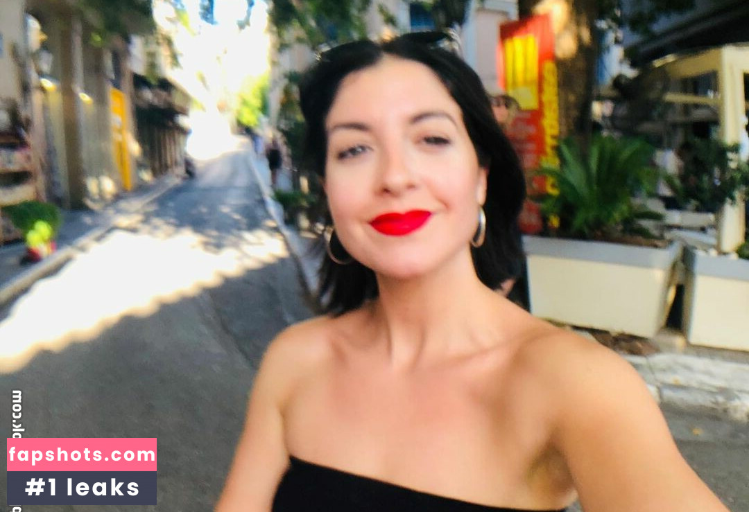 Rebecca Ford gallery photo #147