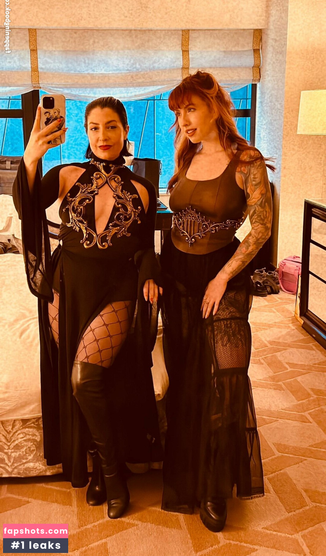 Rebecca Ford gallery photo #31