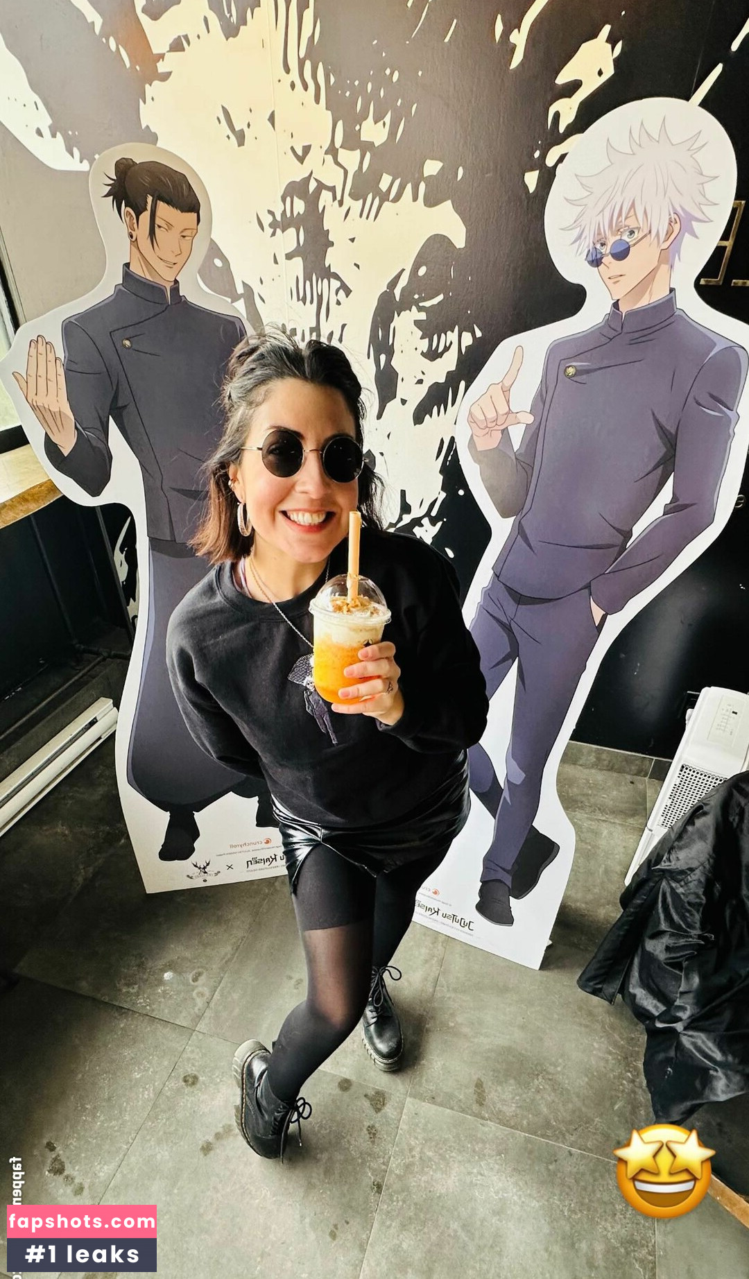 Rebecca Ford gallery photo #36