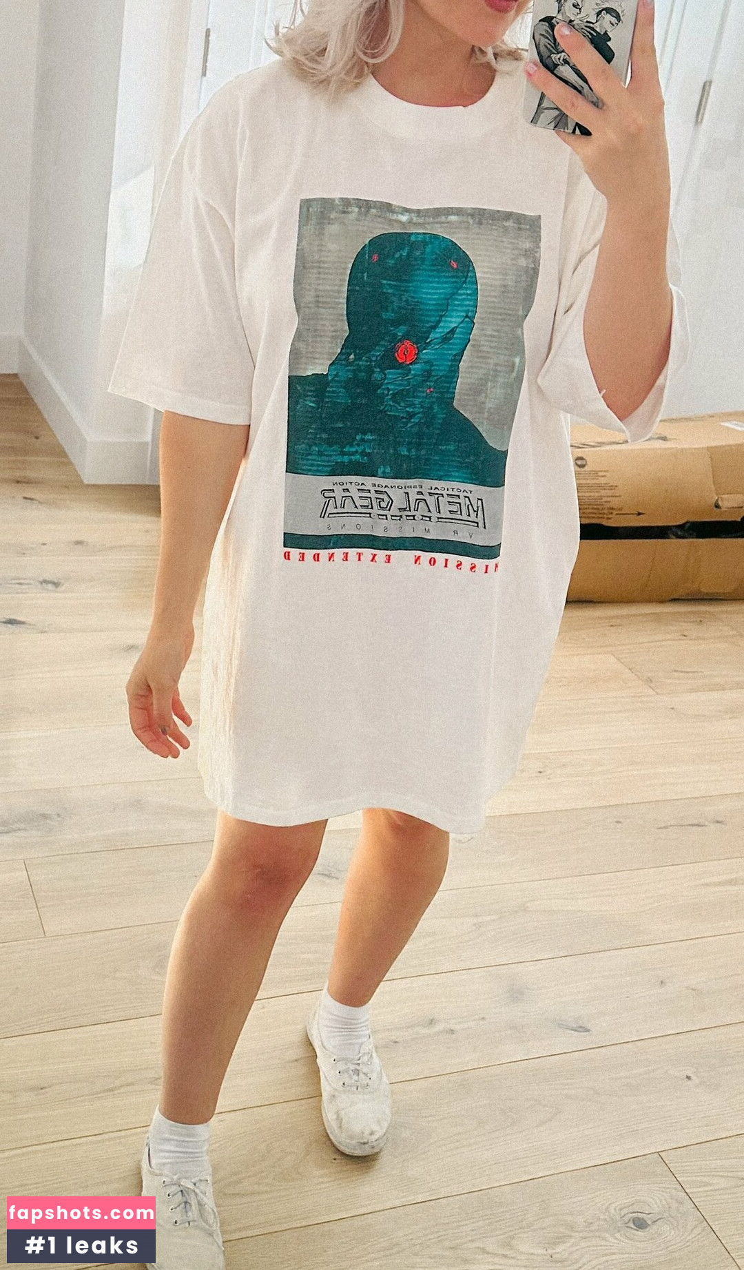 Rebecca Ford gallery photo #51