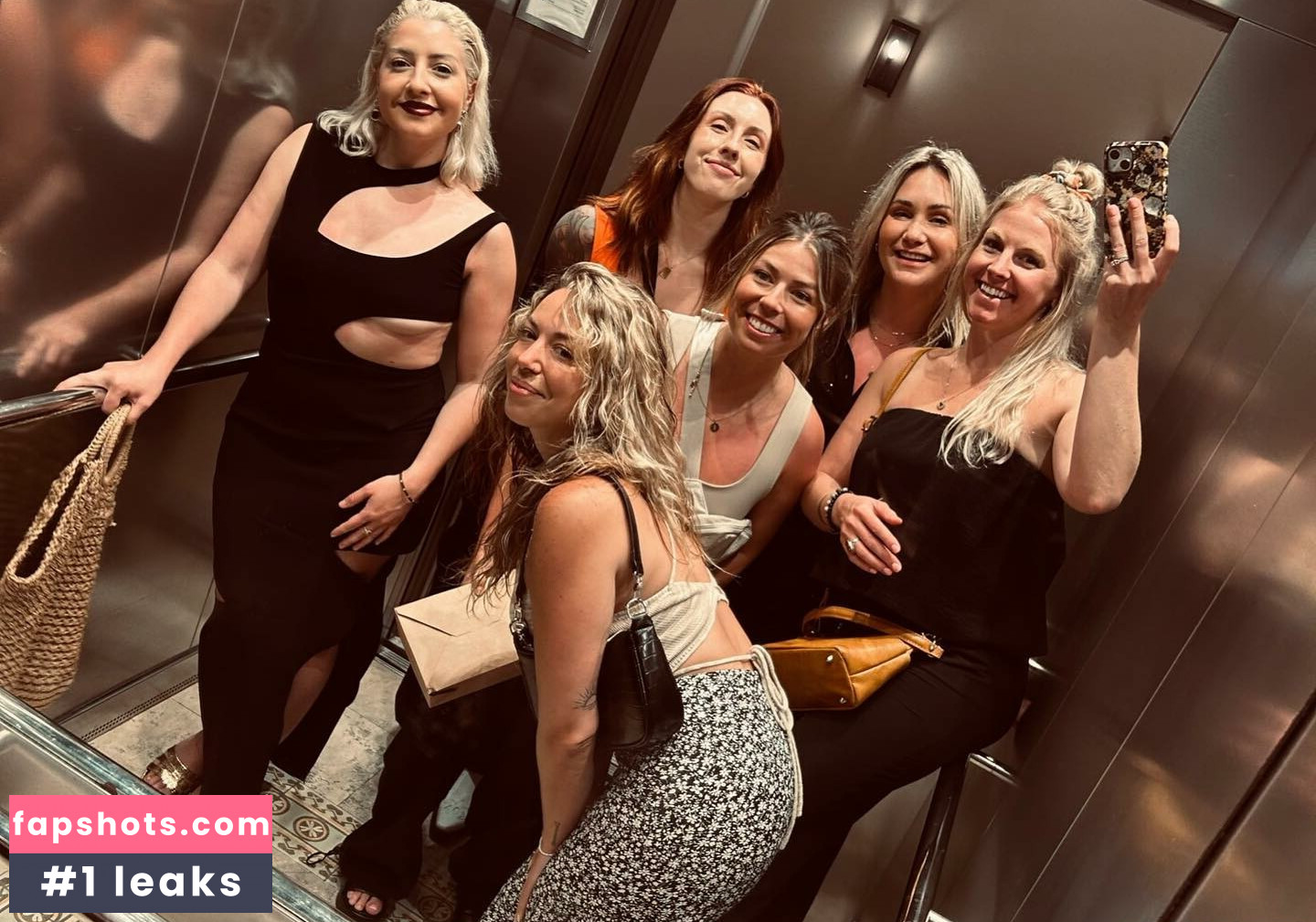 Rebecca Ford gallery photo #65