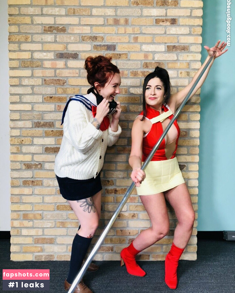 Rebecca Ford gallery photo #70