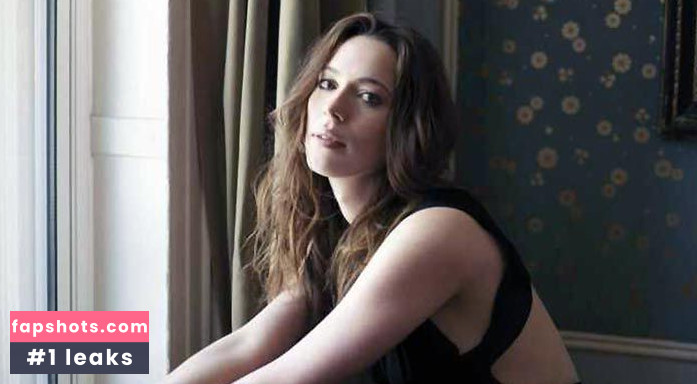 Rebecca Hall gallery photo #75