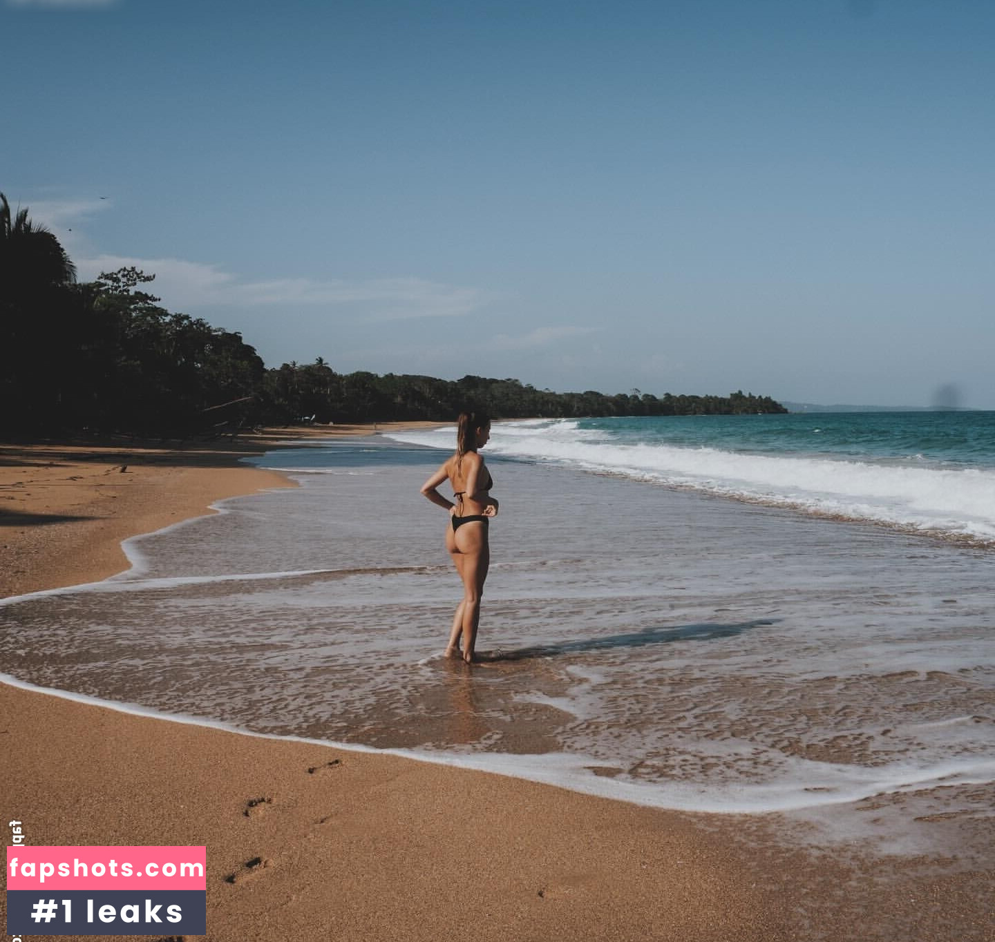 Rebecca Looschelders Nude Leaks OnlyFans Photos #14 - LeakJerk