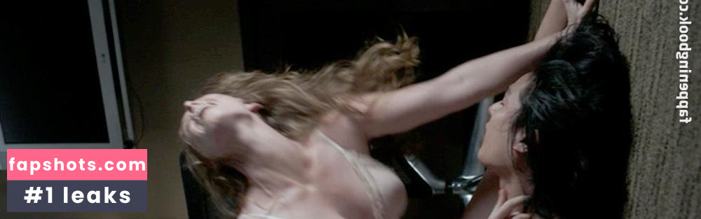 Rebecca Mader Nahé úniky fotek pouze od fanoušků #5 - Fapshots