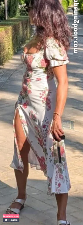 Rebecca Sarker gallery photo #4