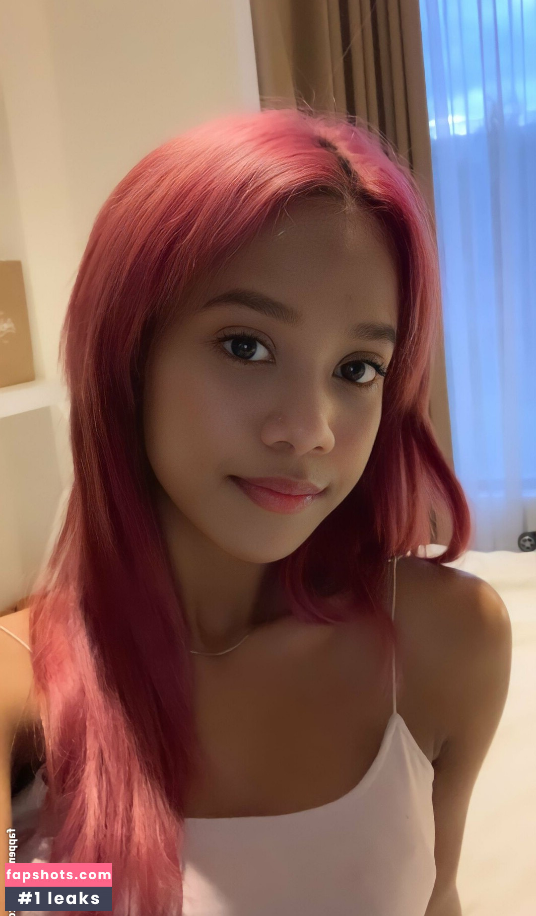 Rebecca Sheisbiru gallery photo #6