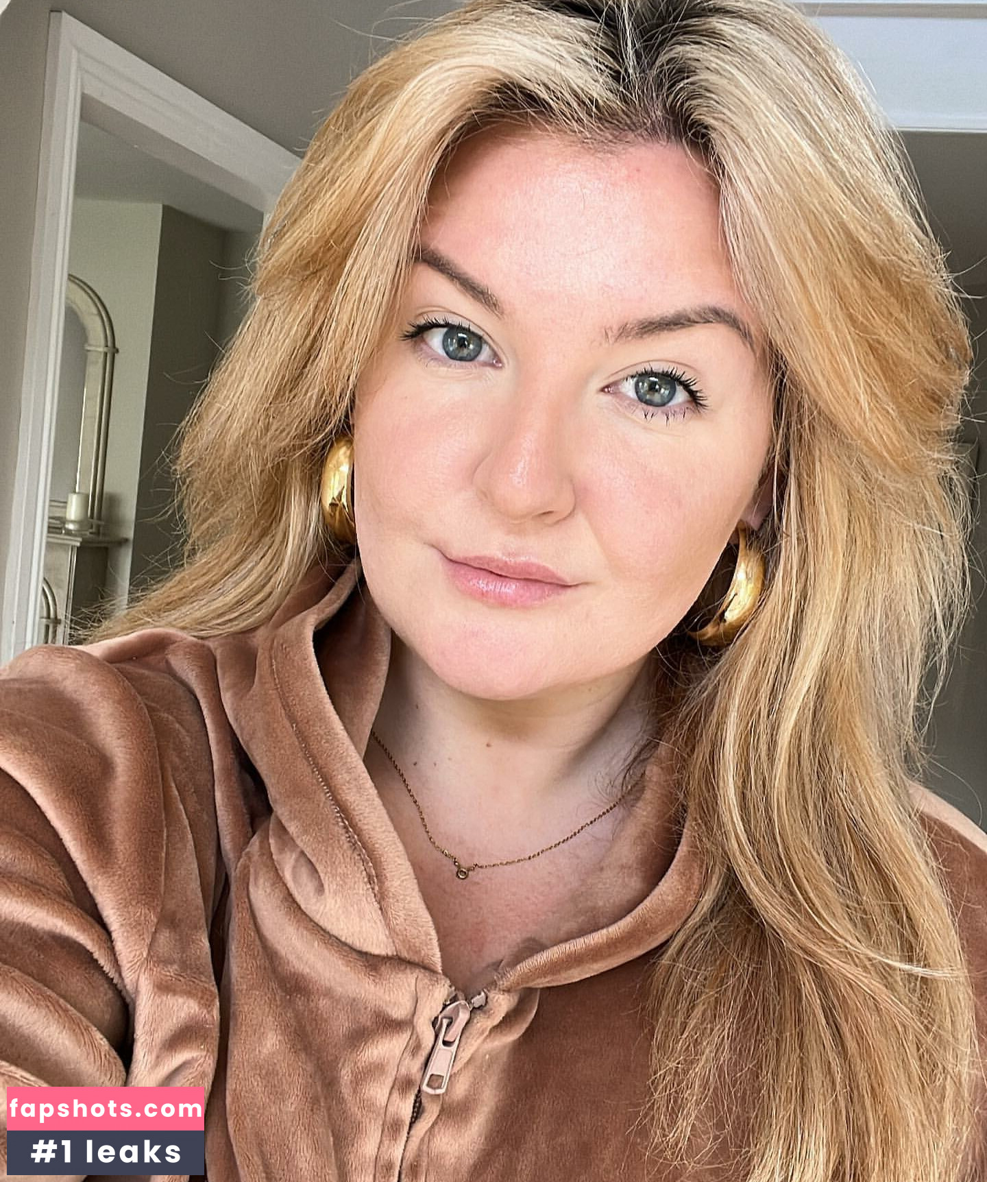 Rebecca Shortt gallery photo #12