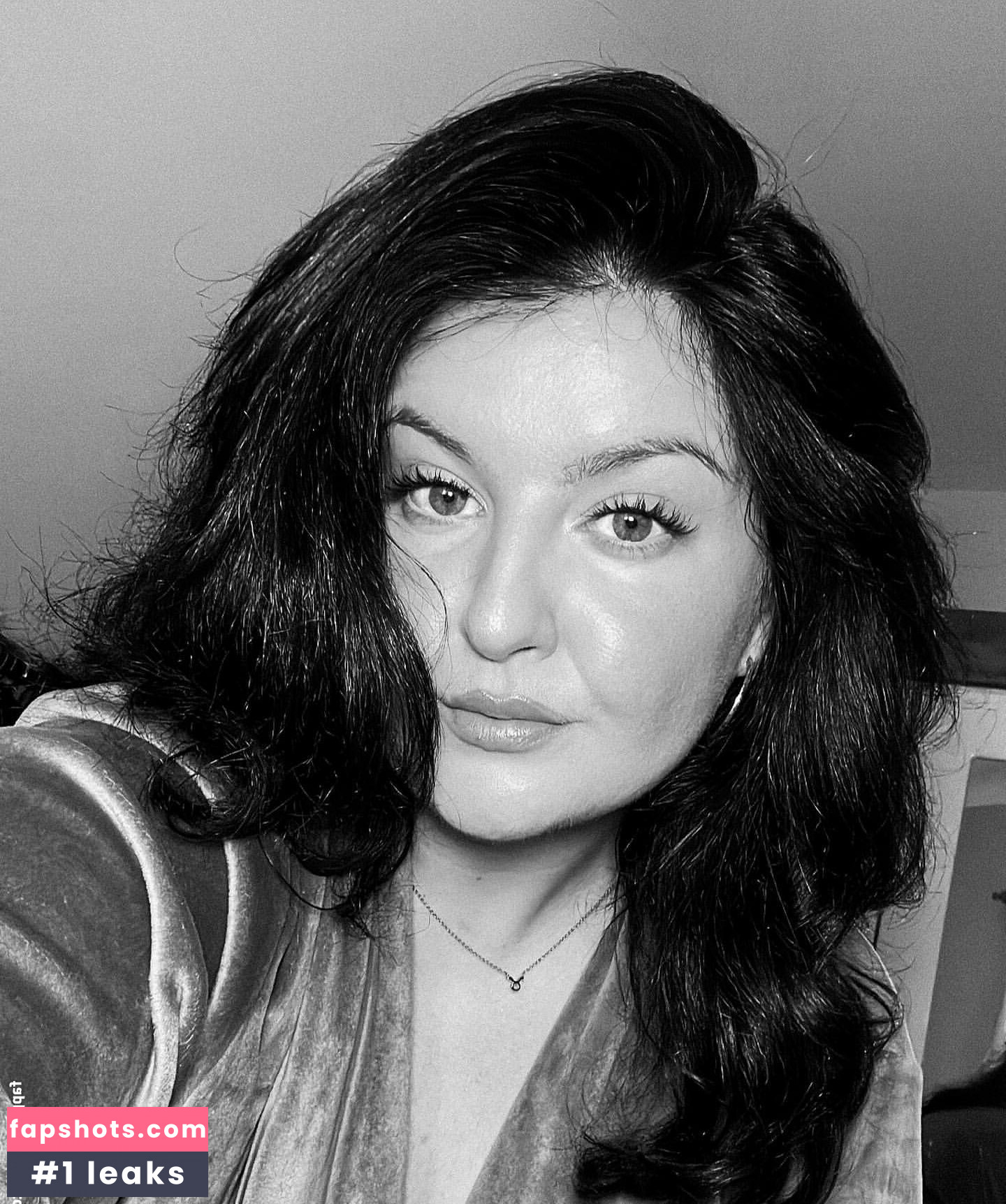 Rebecca Shortt gallery photo #10