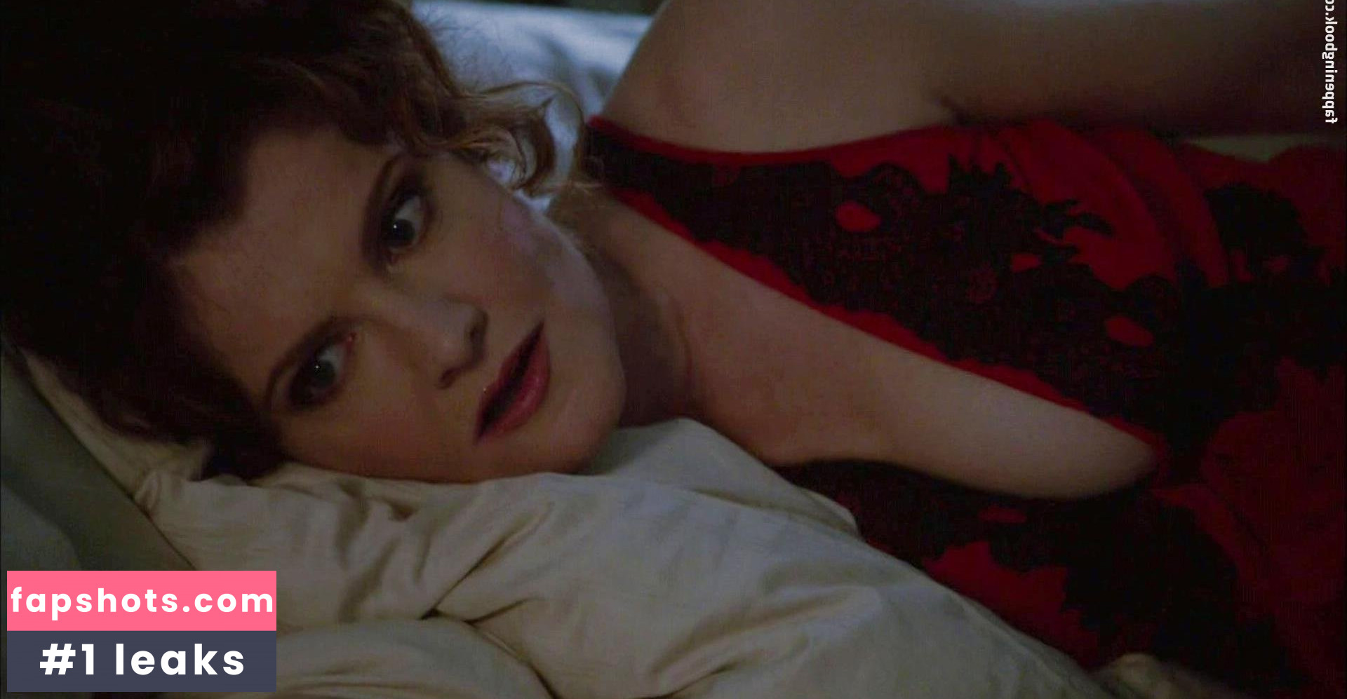 Rebecca Wisocky gallery photo #3