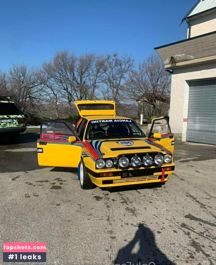 rebeccabusi33 gallery photo #14