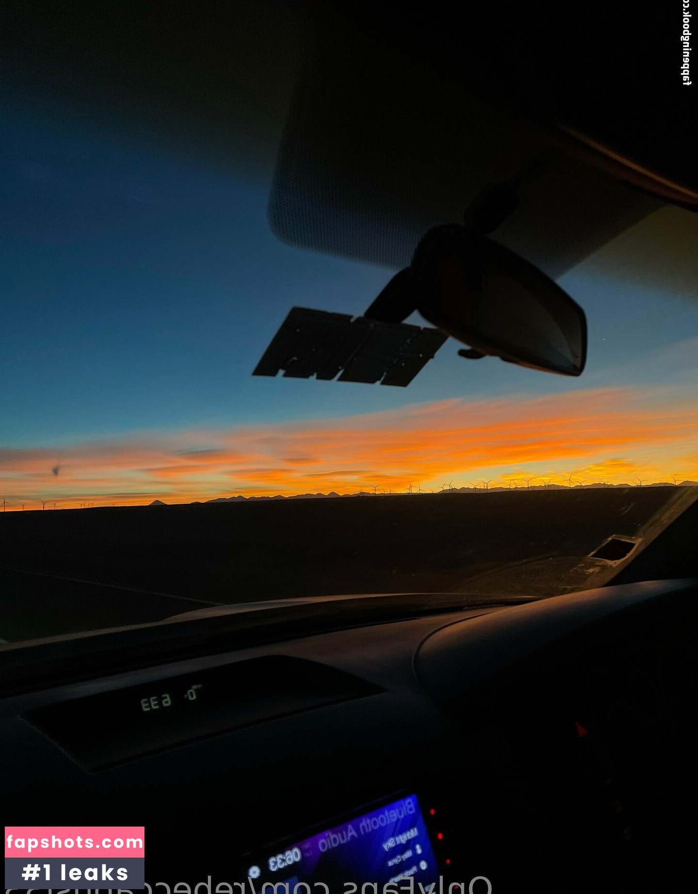 rebeccabusi33 gallery photo #15