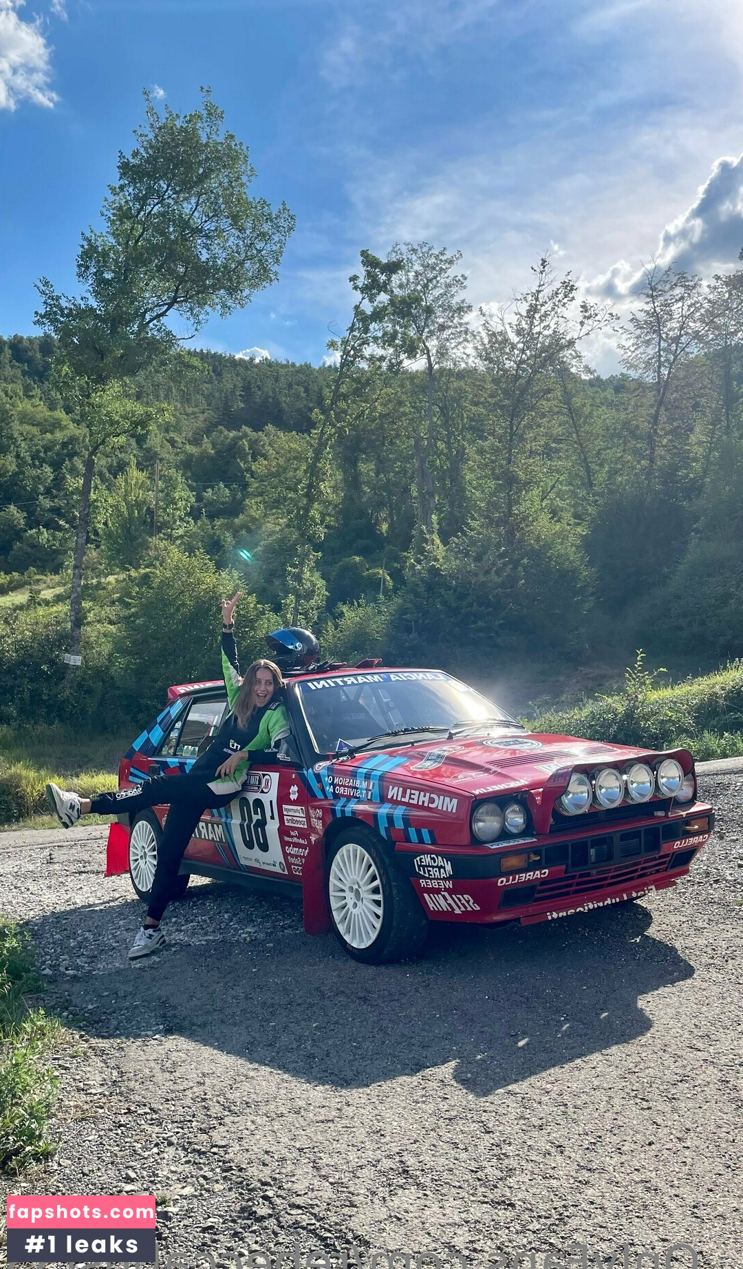 rebeccabusi33 gallery photo #16