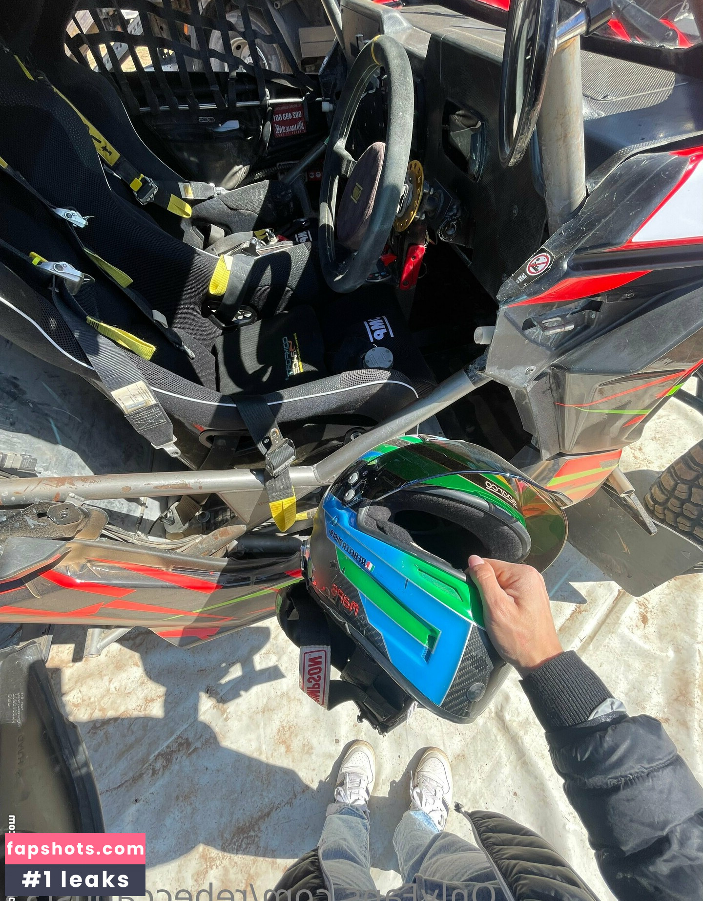 rebeccabusi33 gallery photo #25