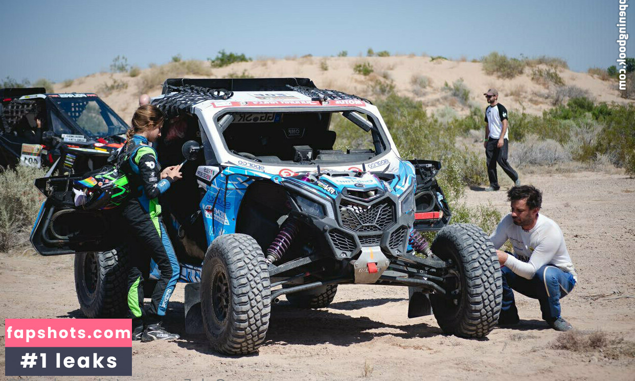 rebeccabusi33 gallery photo #26