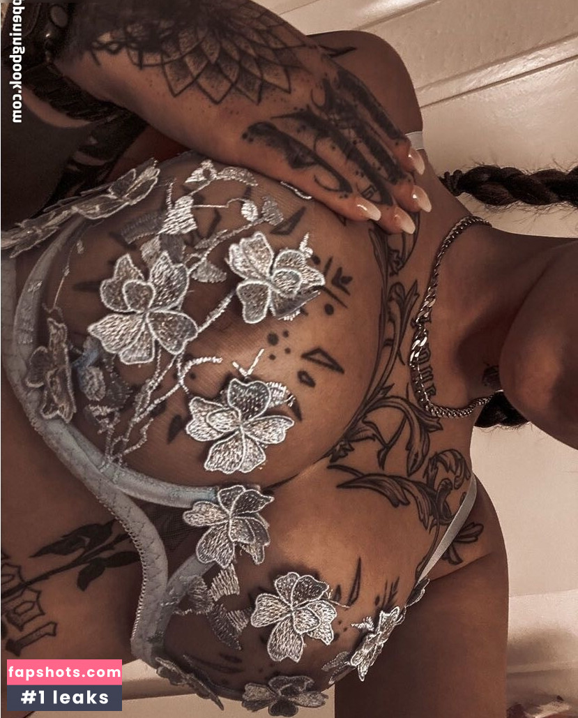 Rebeccah gallery photo #9