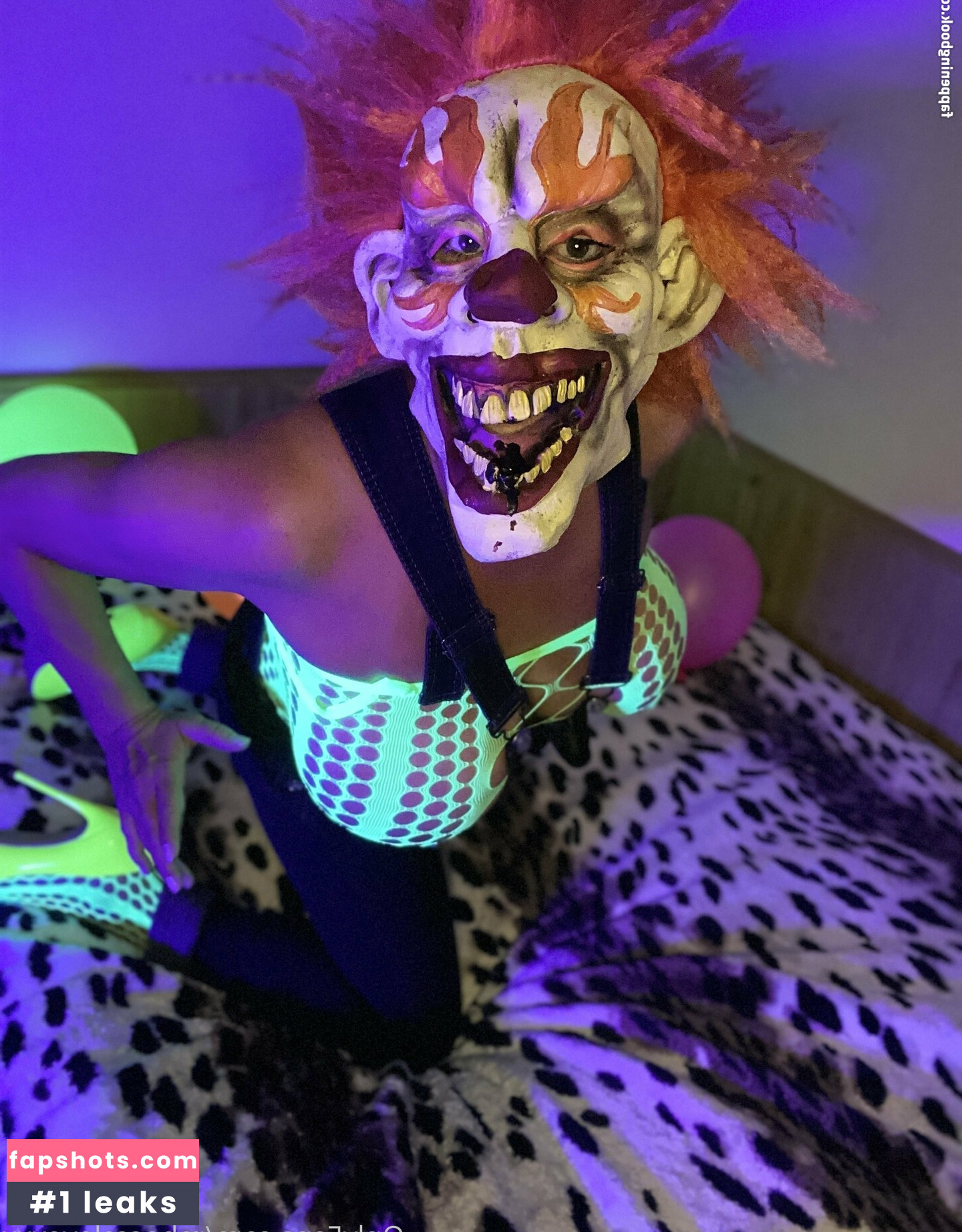 rebeccalovexxx gallery photo #3