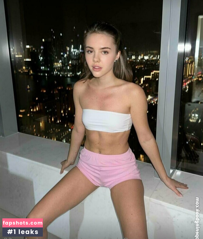 rebeccasalvatore69 gallery photo #6