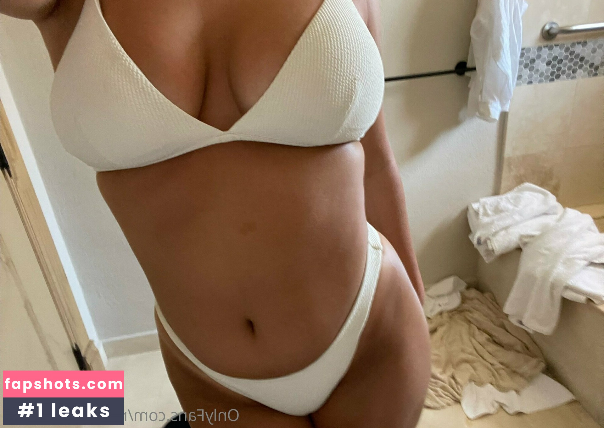 rebeccawilson18 Nude Leaks OnlyFans Photos #20 - LeakJerk