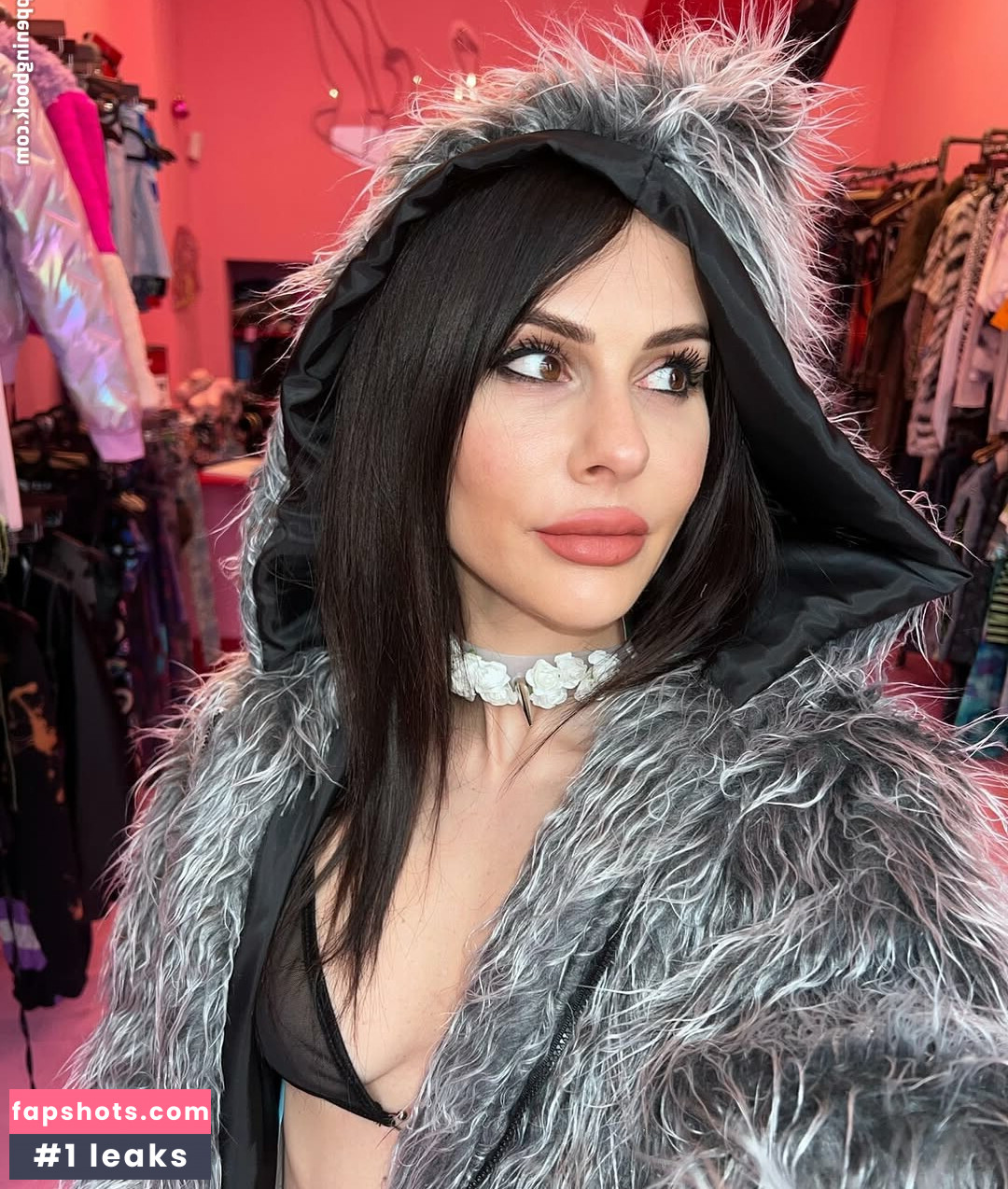 Rebekah Teasdale gallery photo #13