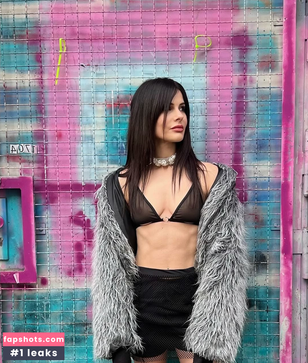 Rebekah Teasdale gallery photo #21