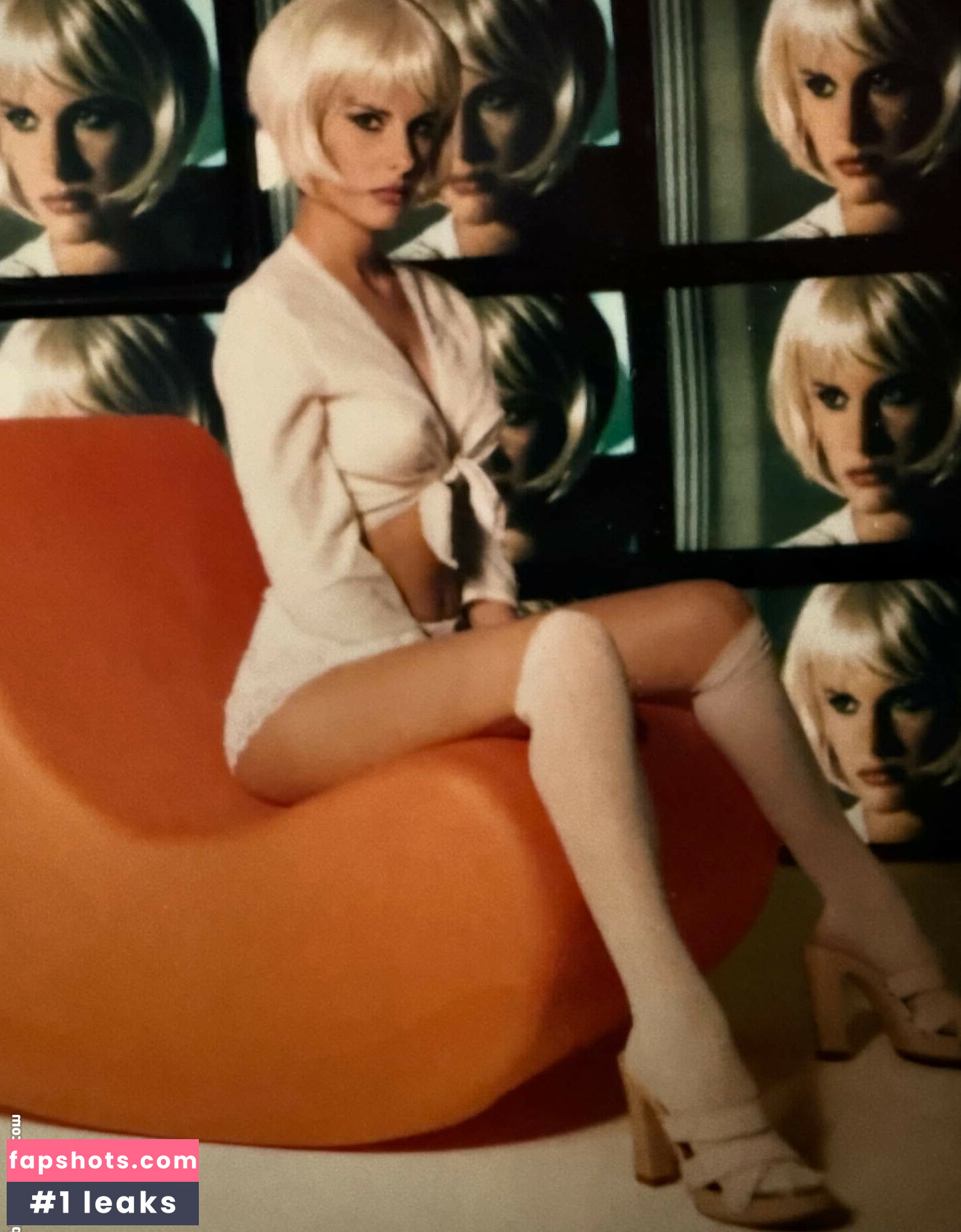 Rebekah Teasdale gallery photo #5