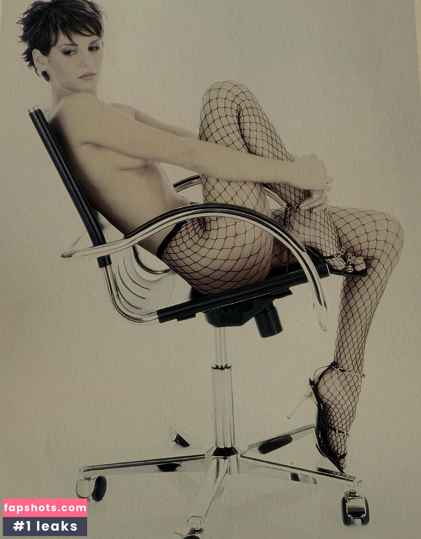 Rebekah Teasdale gallery photo #9