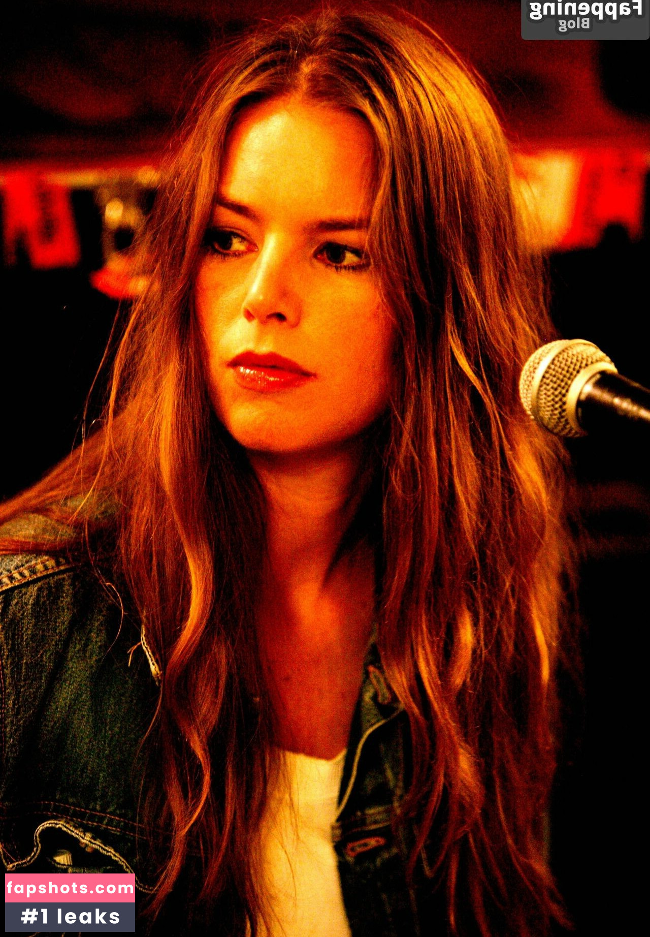 Rebekka Bakken gallery photo #7