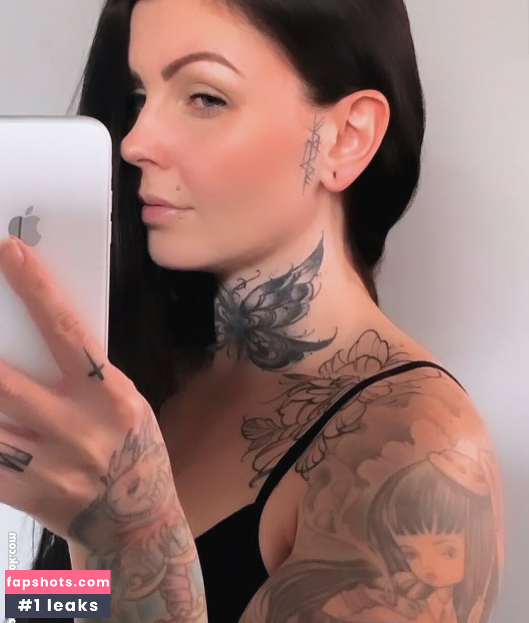 Recognise This Girl gallery photo #3