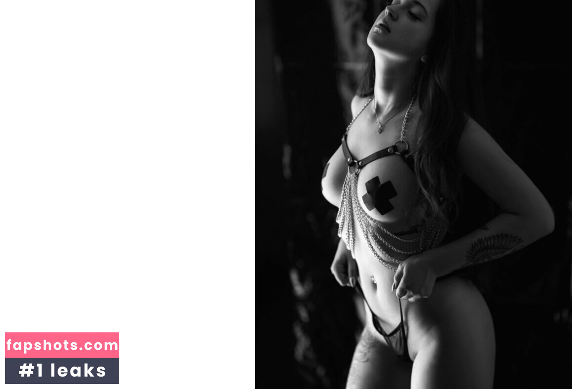 Red.Head.Girl gallery photo #2